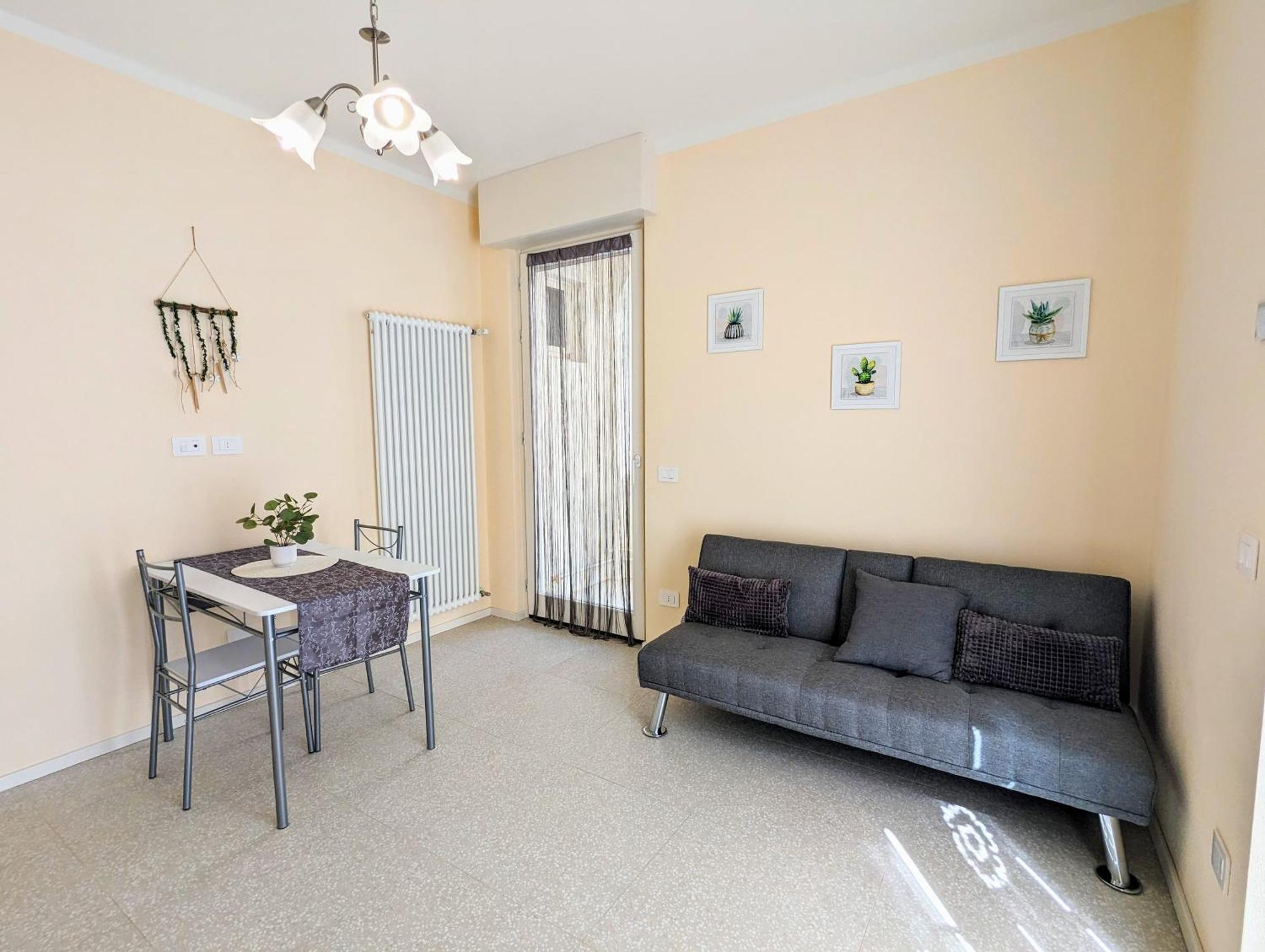 Dimora Ianotti Apartment โดโมดอสโซลา ภายนอก รูปภาพ
