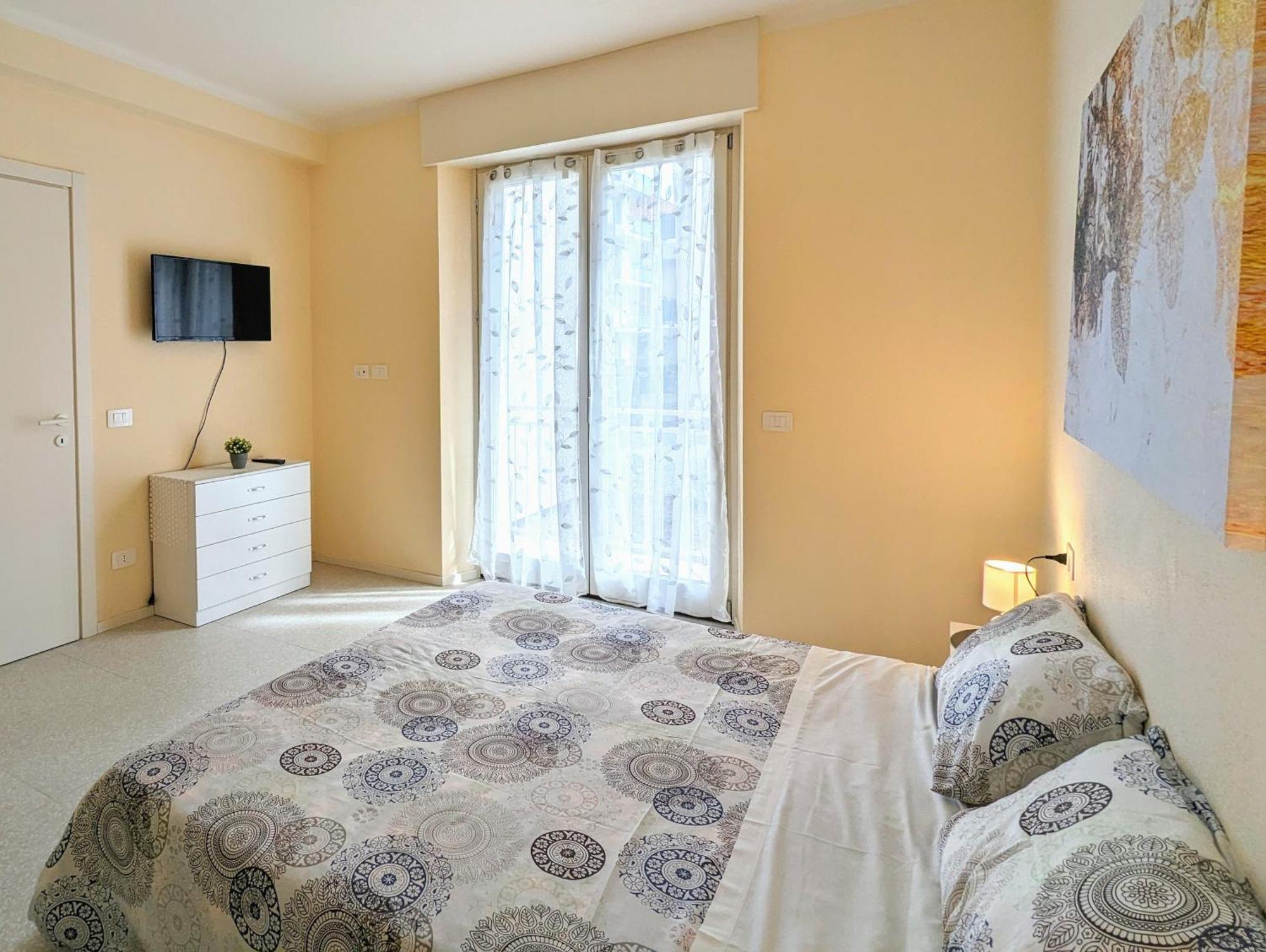 Dimora Ianotti Apartment โดโมดอสโซลา ภายนอก รูปภาพ