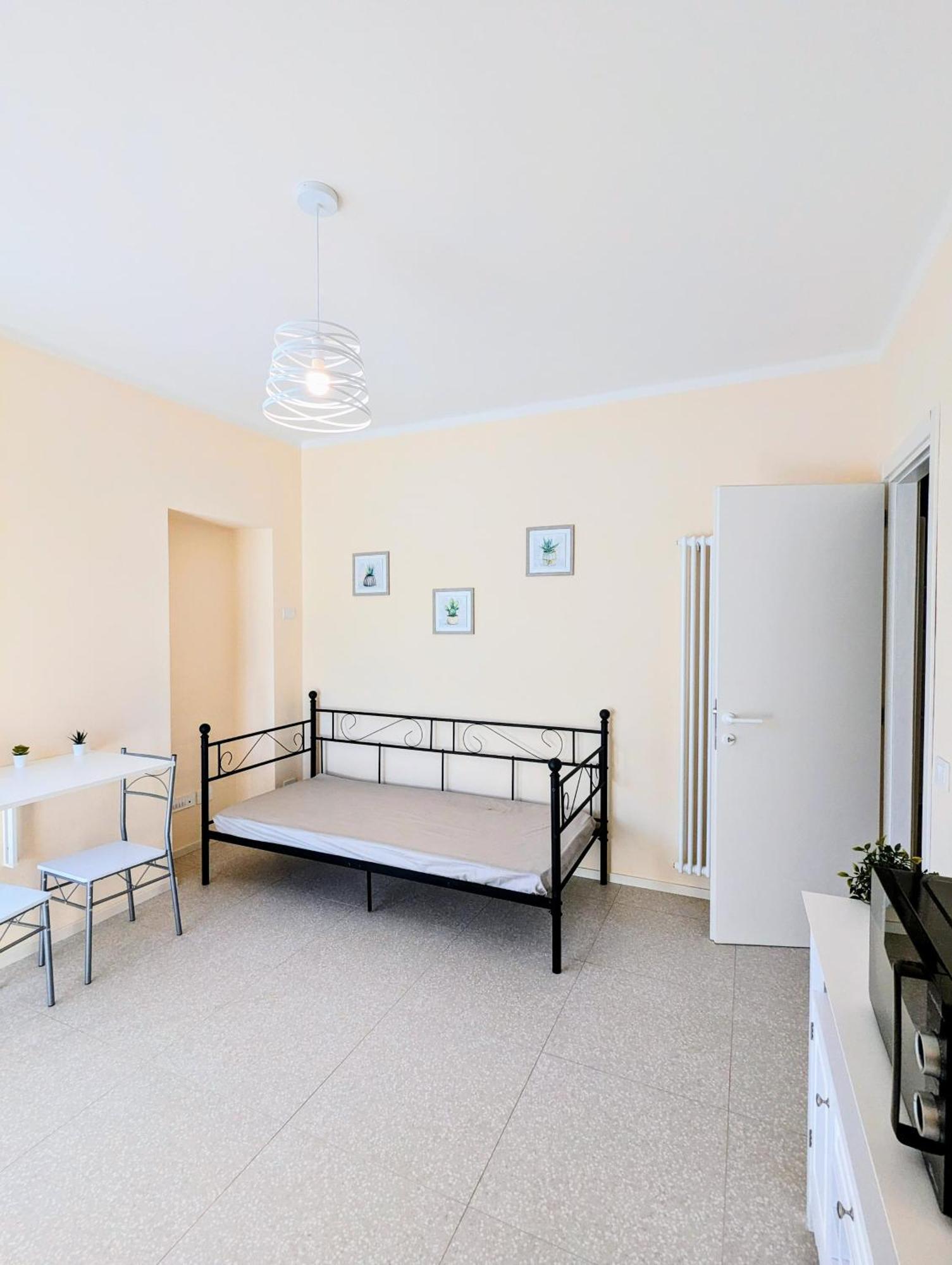 Dimora Ianotti Apartment โดโมดอสโซลา ภายนอก รูปภาพ